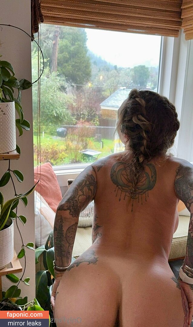 Risa Marie / risa-marie / OnlyFans leaked nude photo