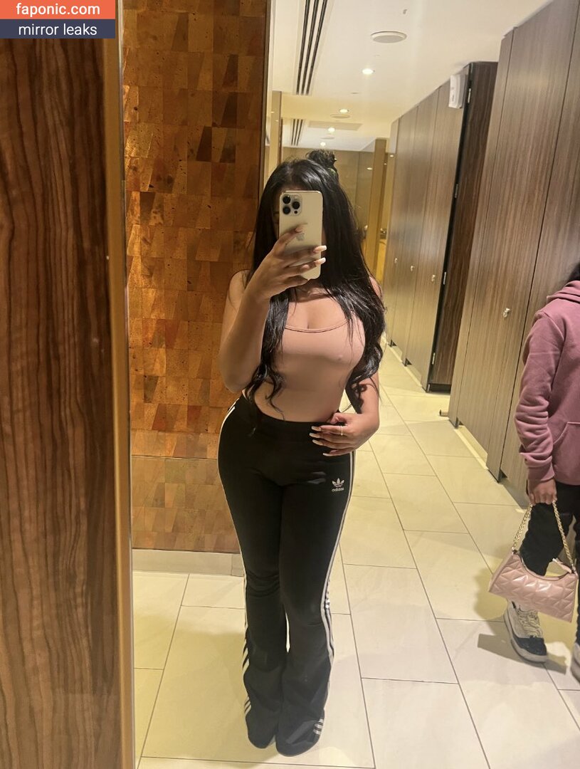 Riyaldn / riyaldn_0041 / OnlyFans leaked photo