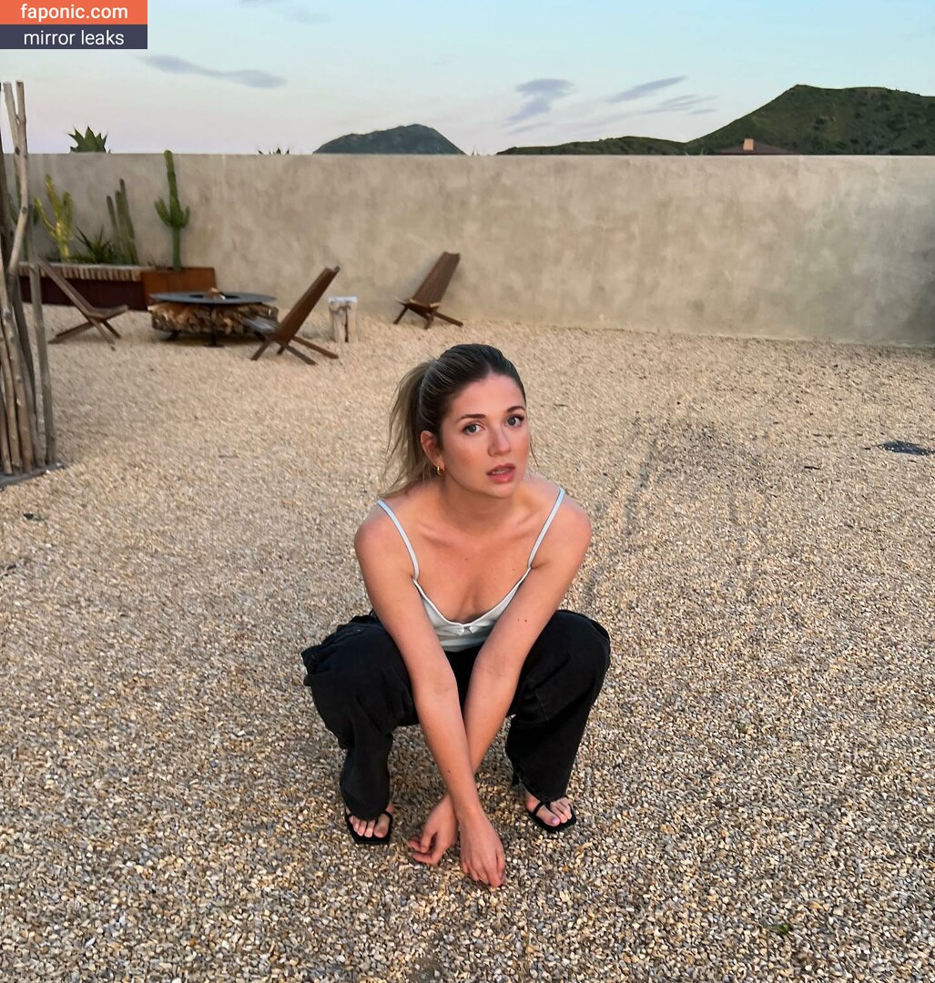 Sarah Fisher / sarah-fisher_0017 / OnlyFans leaked nude photo