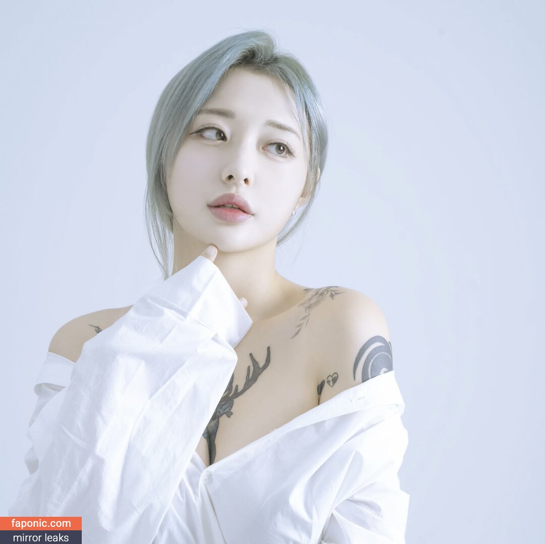 Seolhwa / @seolhwa_onlyfans / OnlyFans nude photo