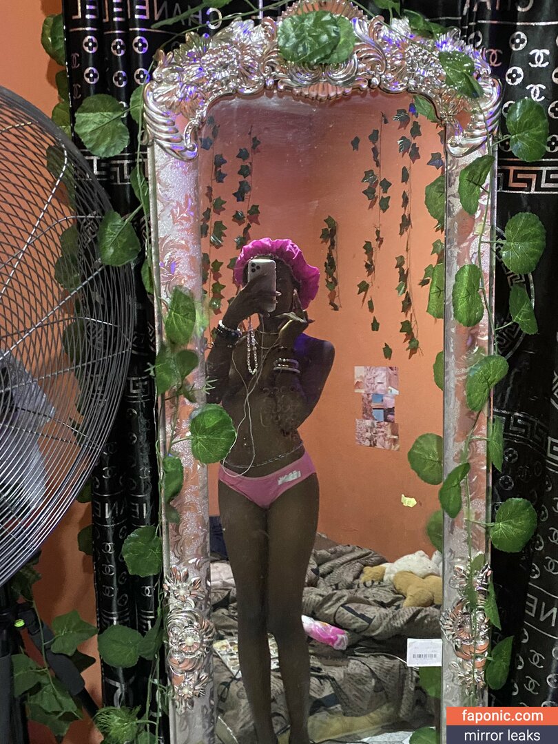 Succubus / @username / OnlyFans nude leaked photo