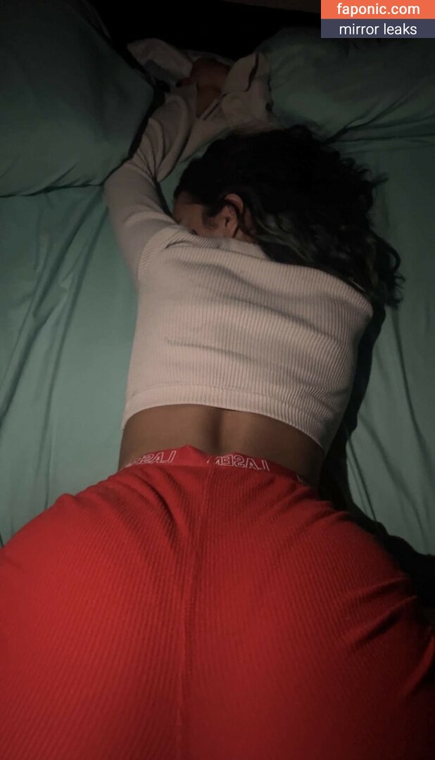 "VVV Fennix / vvv.fennix / OnlyFans leaked nude photo"