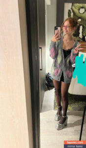 wrydhoe leaked nude photo 1