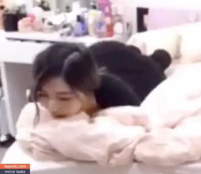 Zoe Serena / xchocobars / OnlyFans leaked nude photo