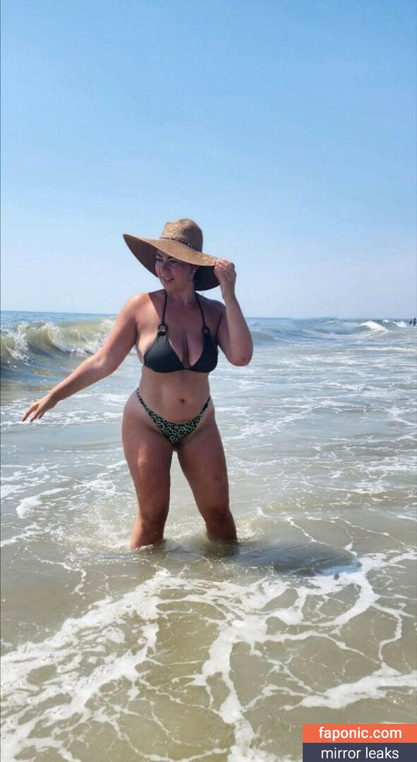 Marina Morris