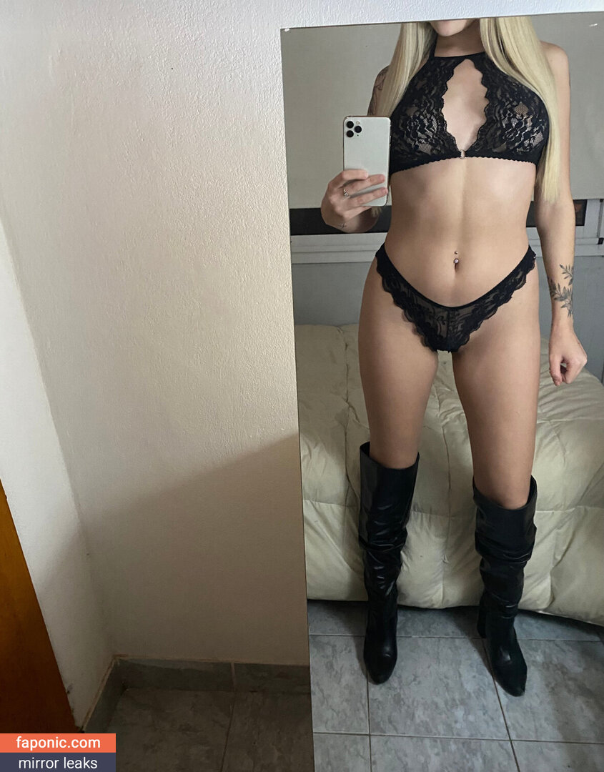 itskhloe nude leaks Photo #6