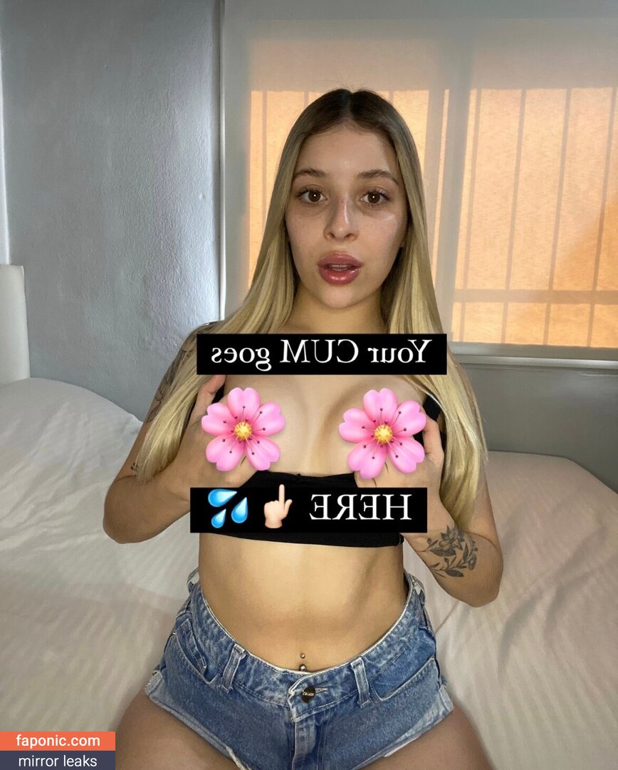 itskhloe nude leaks Photo #13