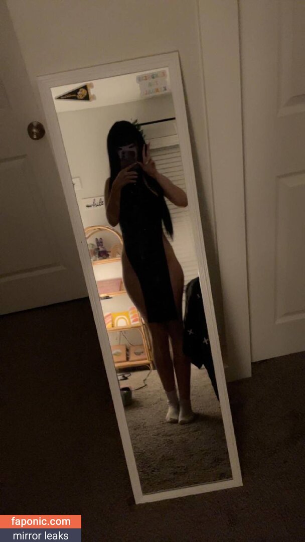 Girlgomoo nude leaks Photo #5