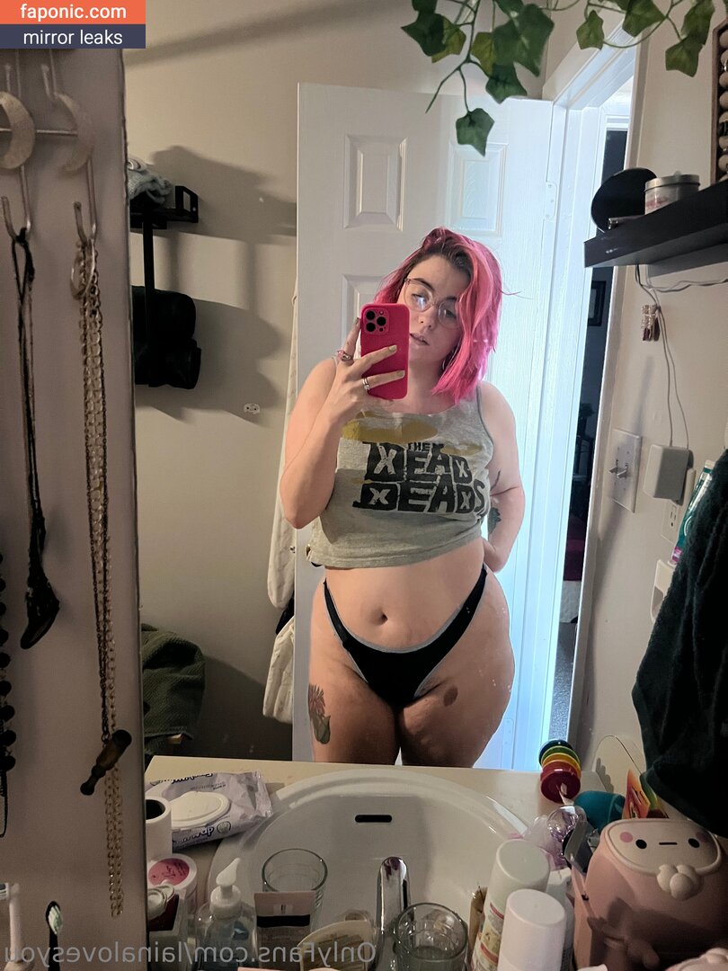 lainalovesyou nude leaks Photo #6