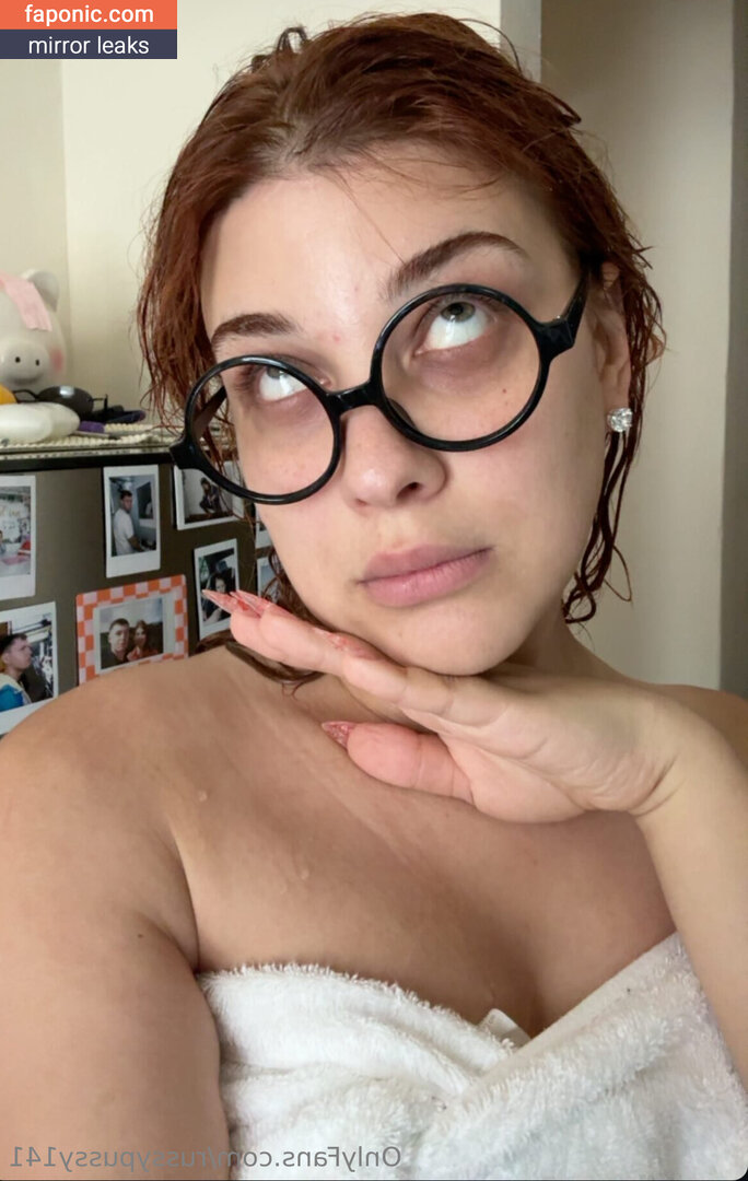 russypussy141 nude leaks Photo #8