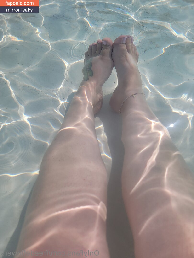 freedeflowers nude leaks Photo #18