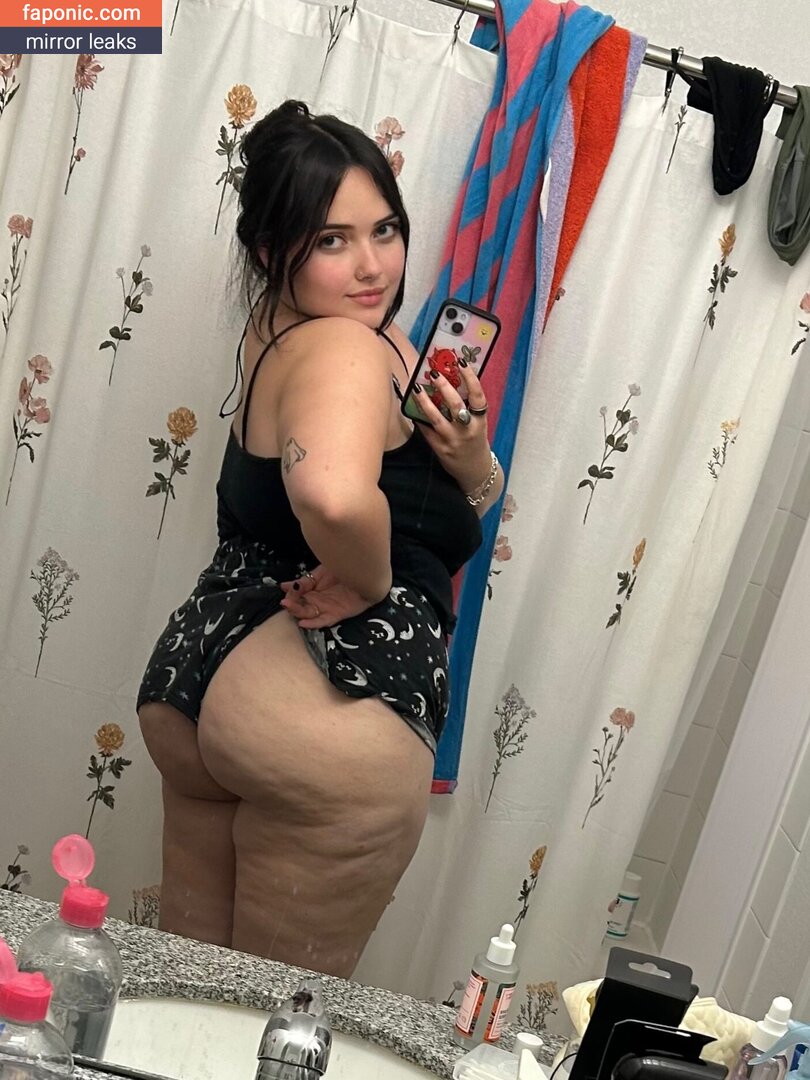 violet_harmon nude leaks Photo #12