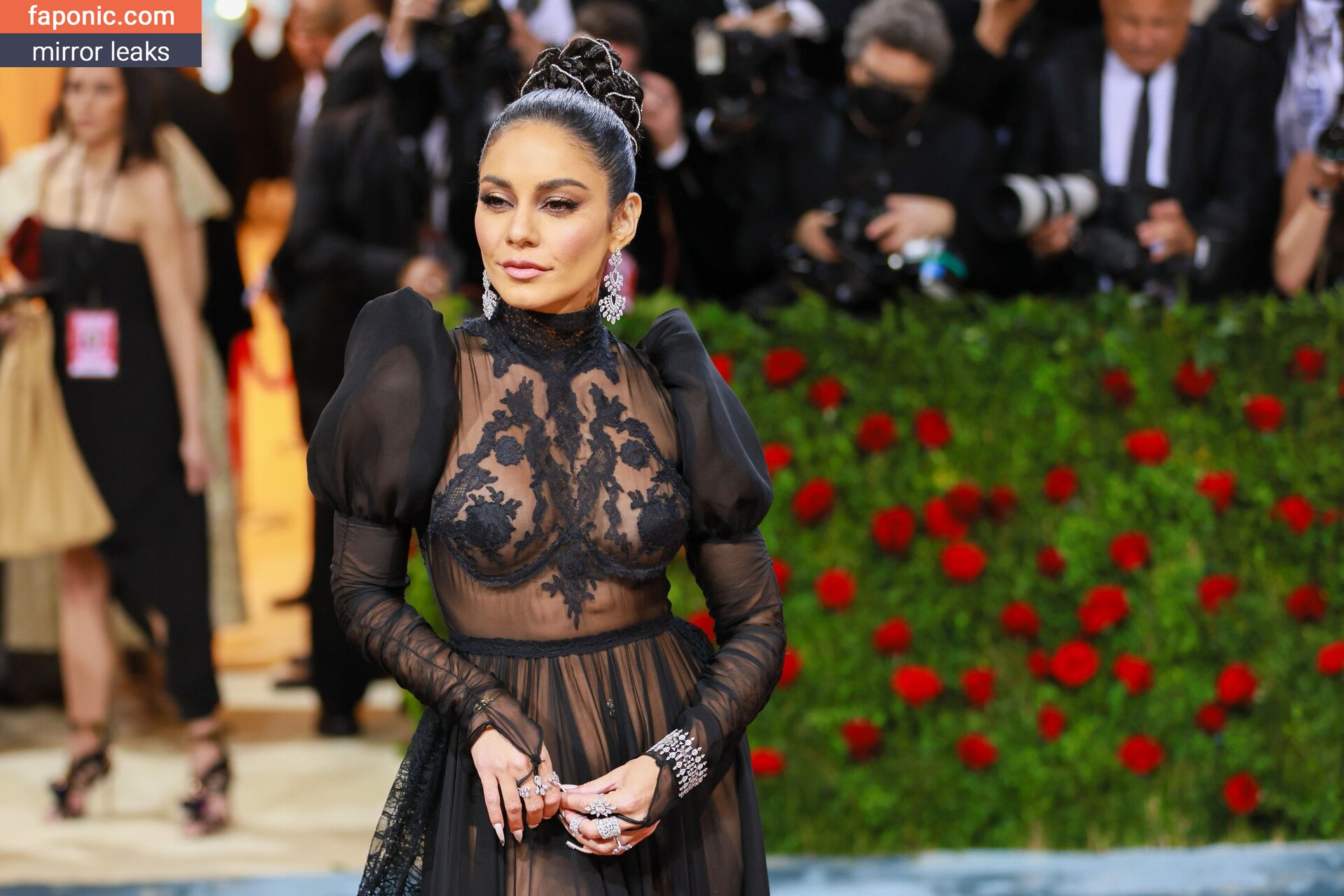 Vanessa Hudgens nude leaks Photo #20