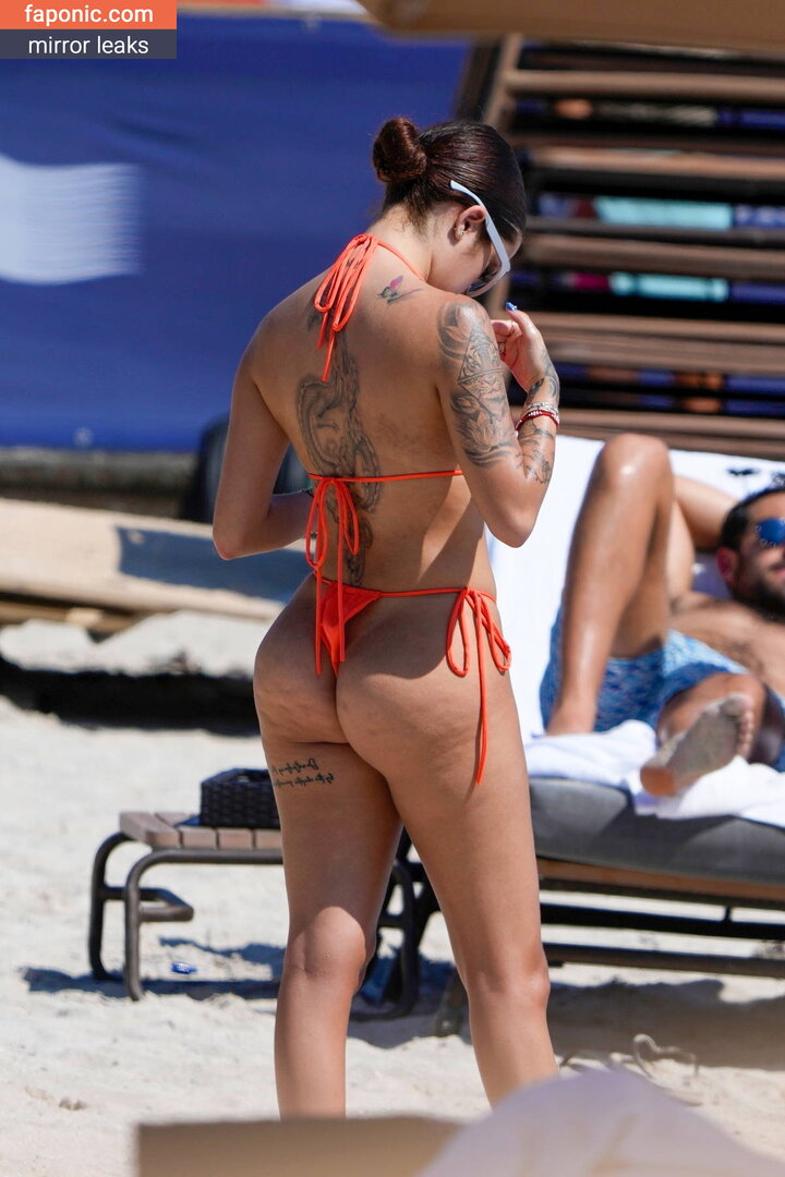 Malu Trevejo nude leaks Photo #3
