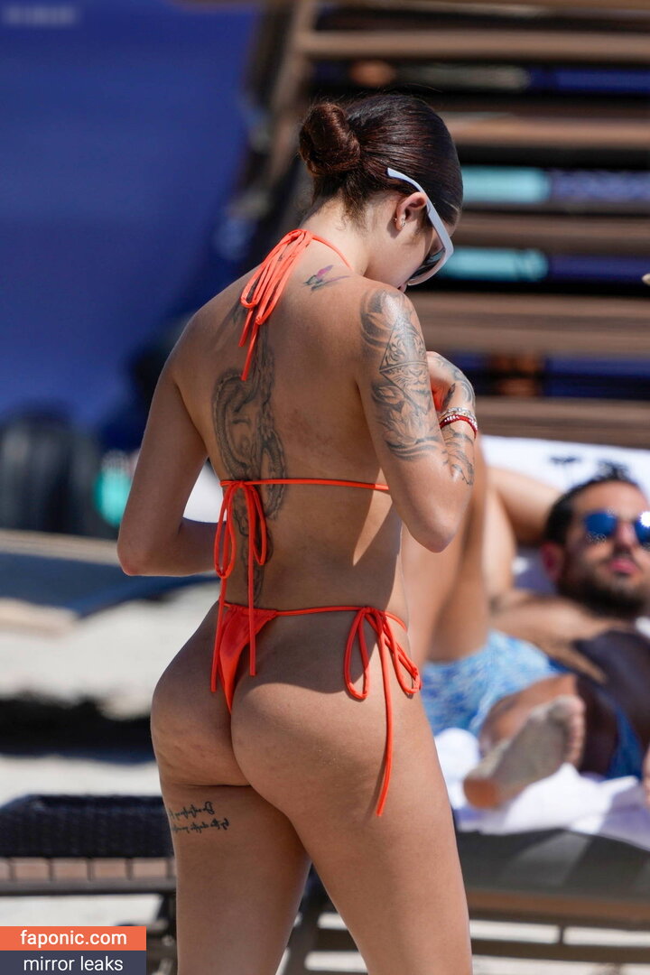Malu Trevejo nude leaks Photo #4