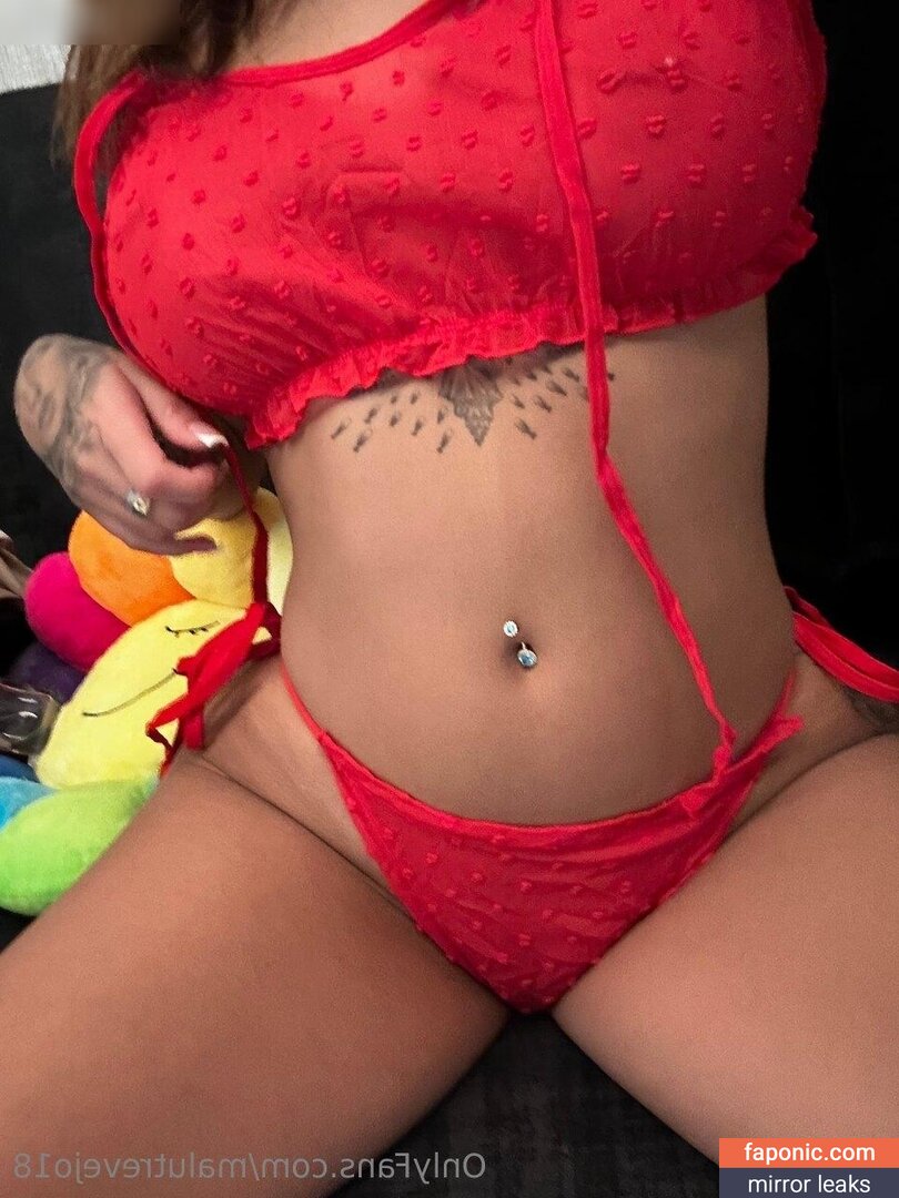 Malu Trevejo nude leaks Photo #12