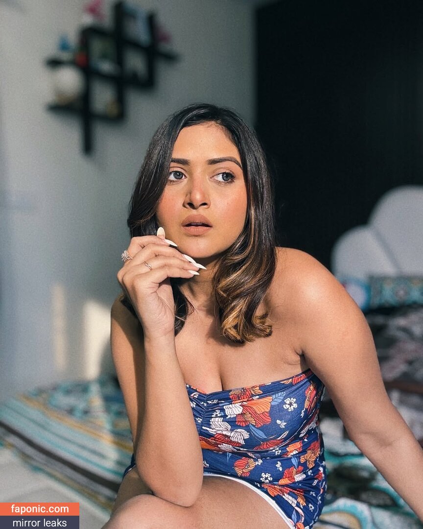 Rashu Dobriyal nude leaks Photo #8