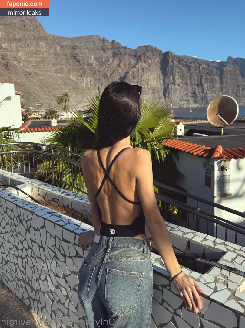 Orynavirgin nude leaks Photo #20