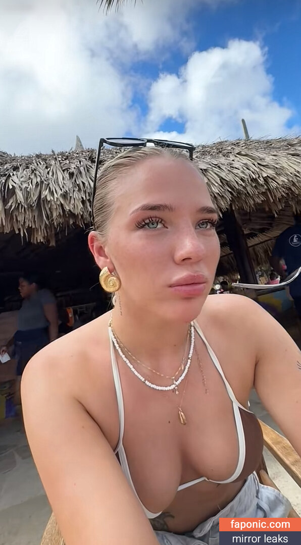 Elaine Victoria nude leaks Photo #9
