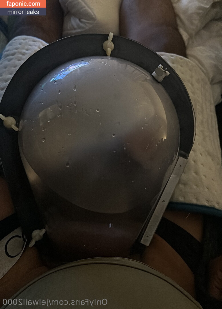 jeiwaii2000 leaked nude picture 1