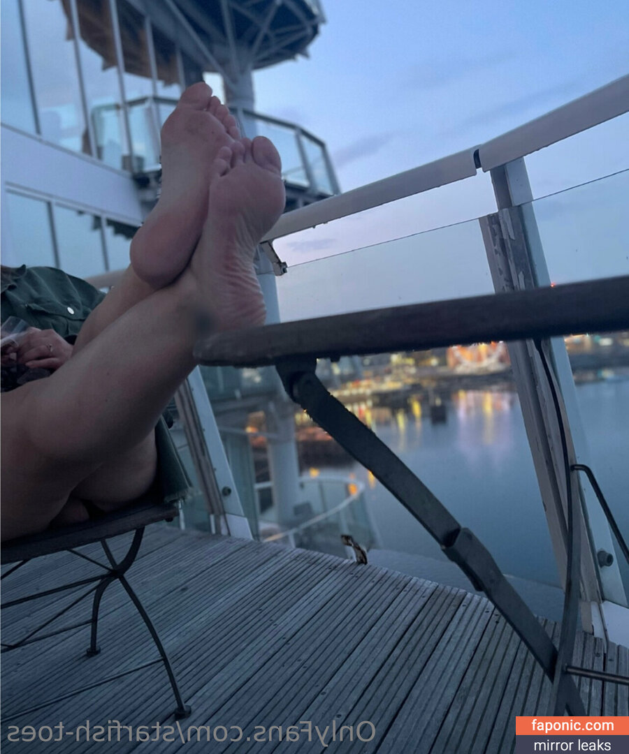 starfish-toes nude leaks Photo #4