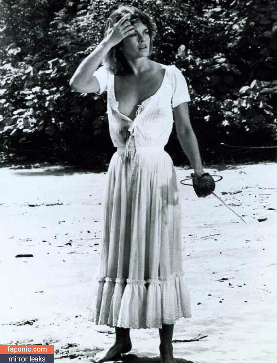 Genevieve Bujold nude leaks Photo #4