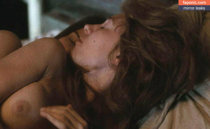 Vanessa Kirby nude leaks Photo #19