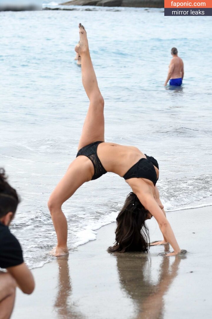 Casey Batchelor nude leaks Photo #16