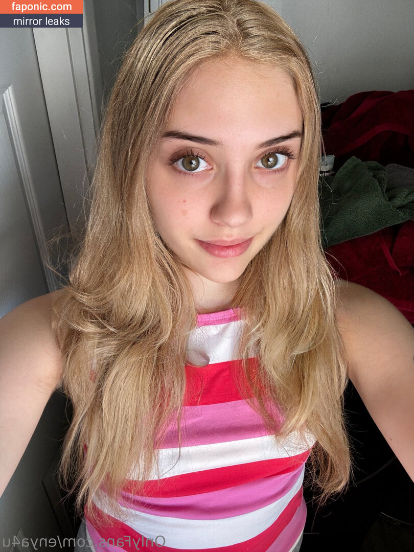 enya4u nude leaks Photo #3