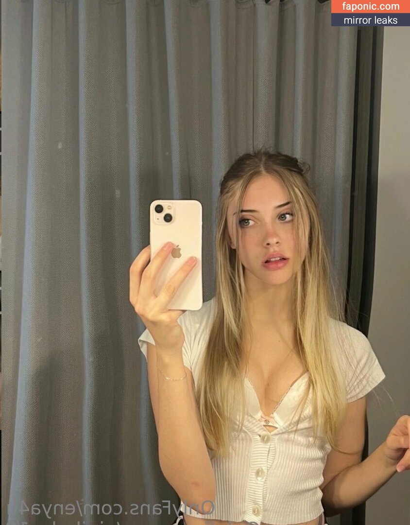 enya4u nude leaks Photo #15
