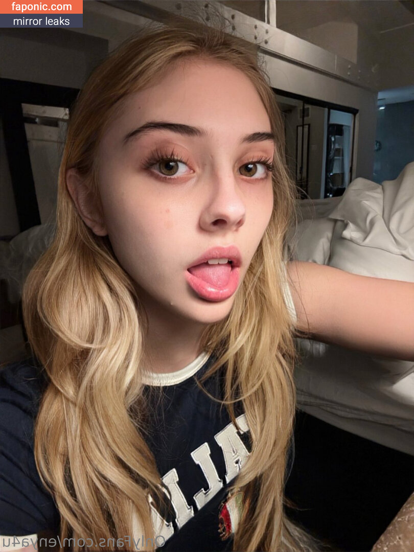 enya4u nude leaks Photo #17