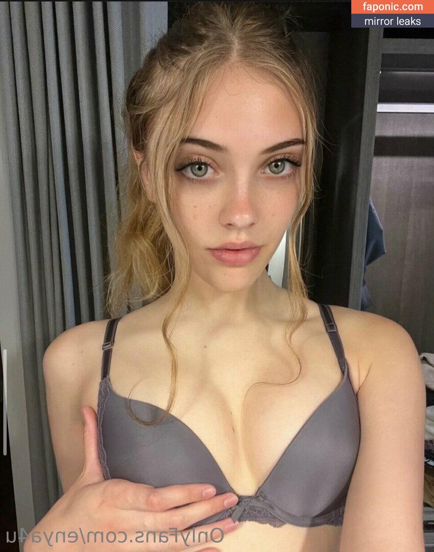 enya4u nude leaks Photo #18