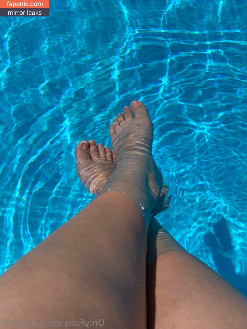 ari_sfeet nude leaks Photo #2