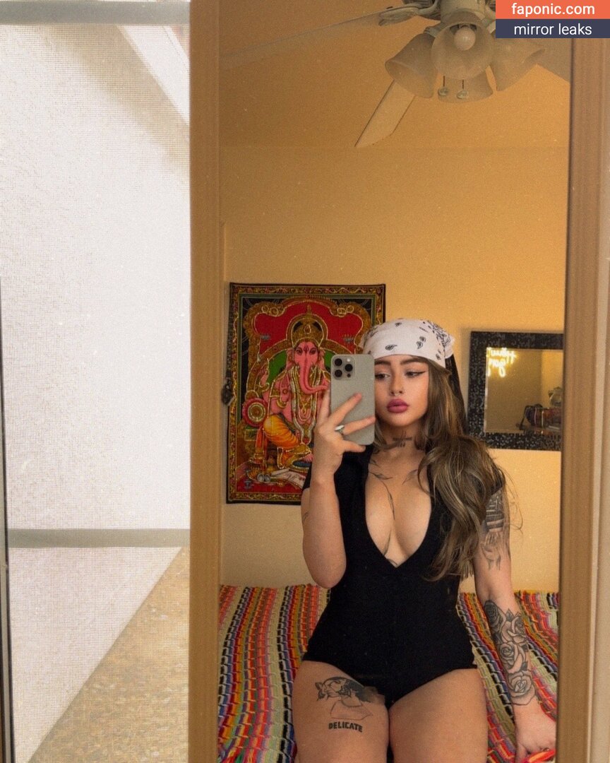 adventureswmeg nude leaks Photo #12