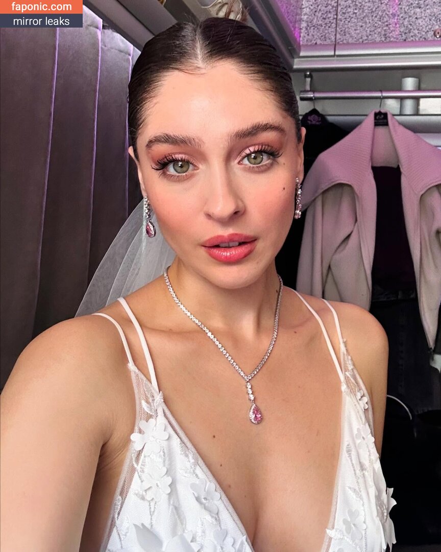 Cemre Baysel nude leaks Photo #20