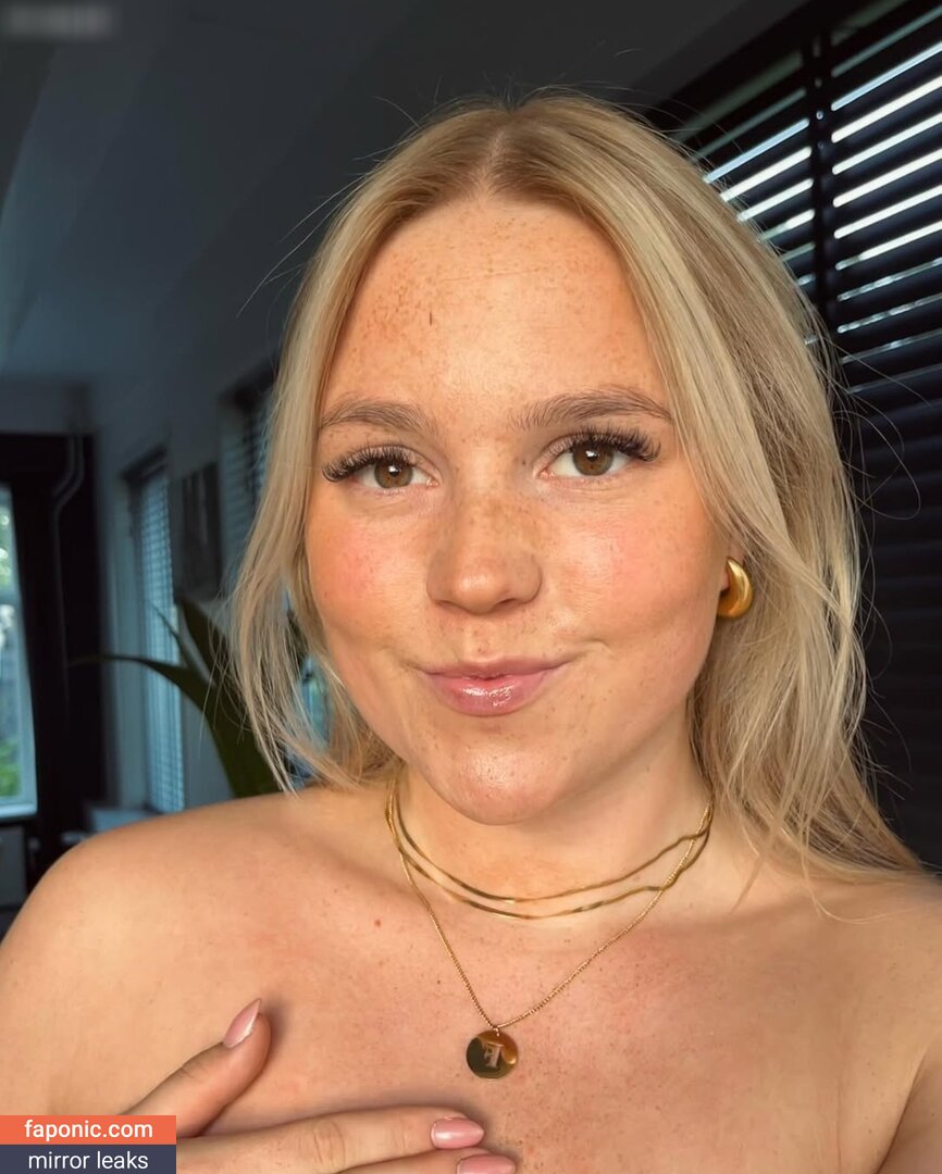 Famkedegroot nude leaks Photo #7