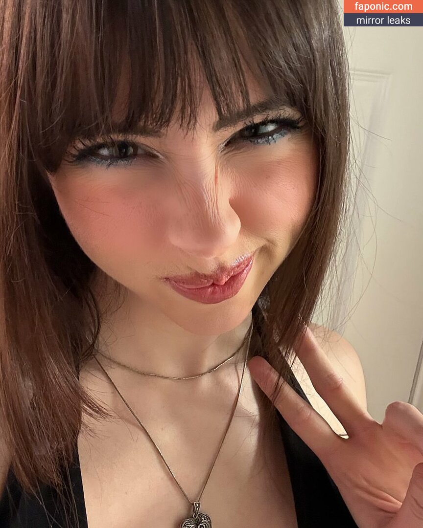 Liv Littlelivbug nude leaks Photo #16