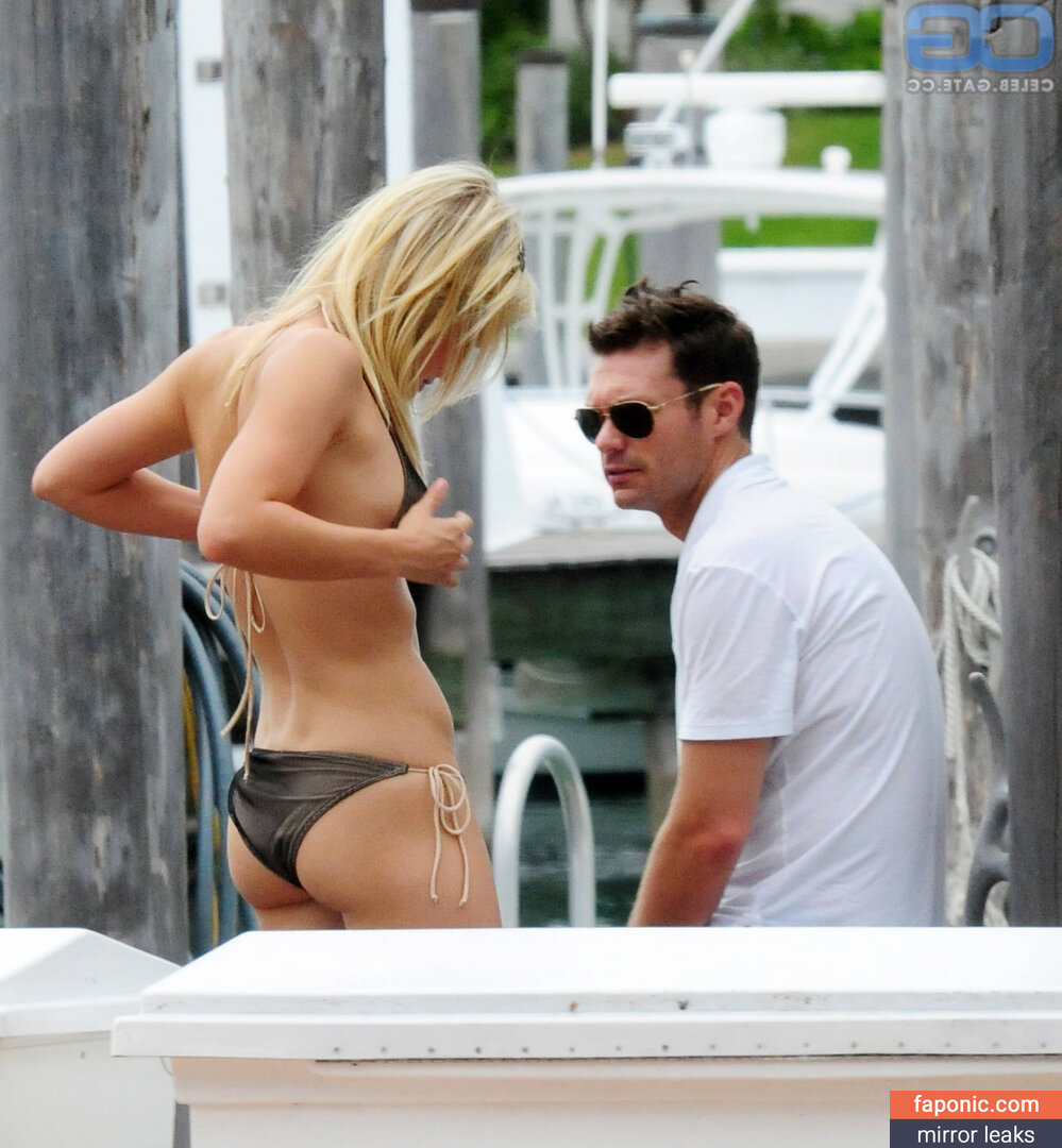 Julianne Hough nude leaks Photo #19