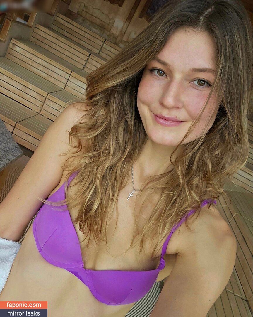 Vero de Janeiro nude leaks Photo #1