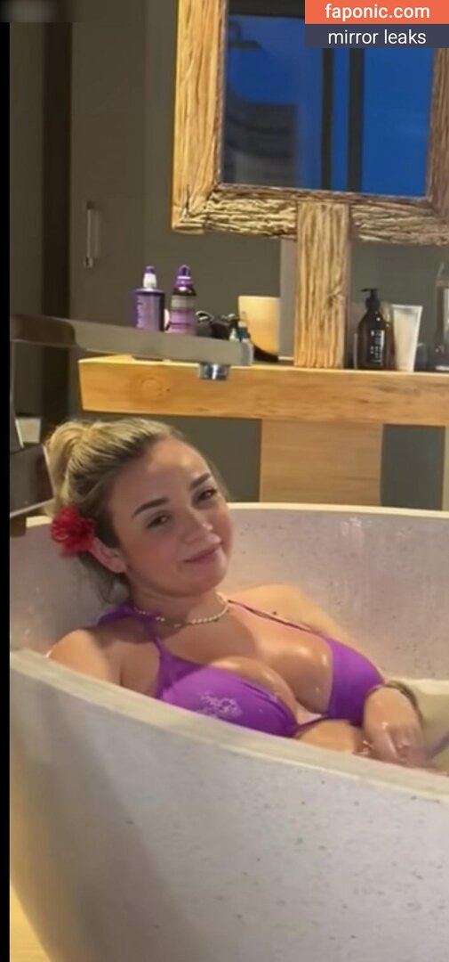 https://dailyonlyfans.com/169-vanessa-rhd/ nude leaks Photo #4