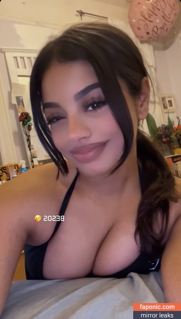 A.vriell nude leaks Photo #17