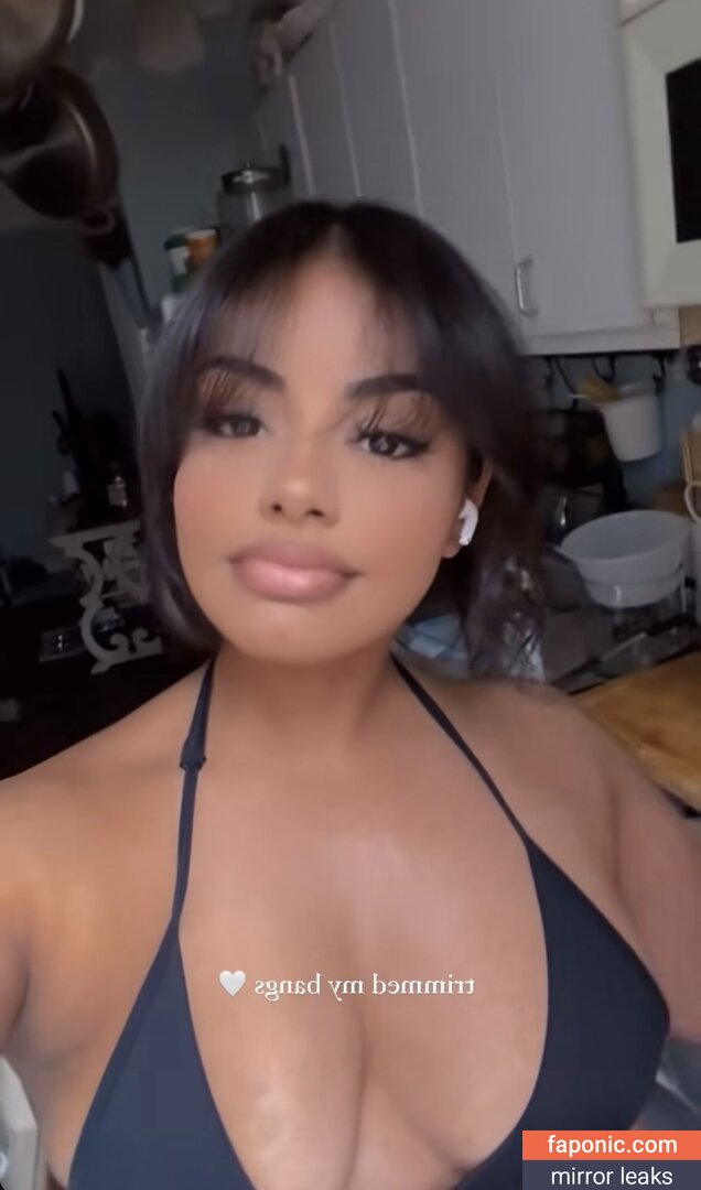 A.vriell nude leaks Photo #7