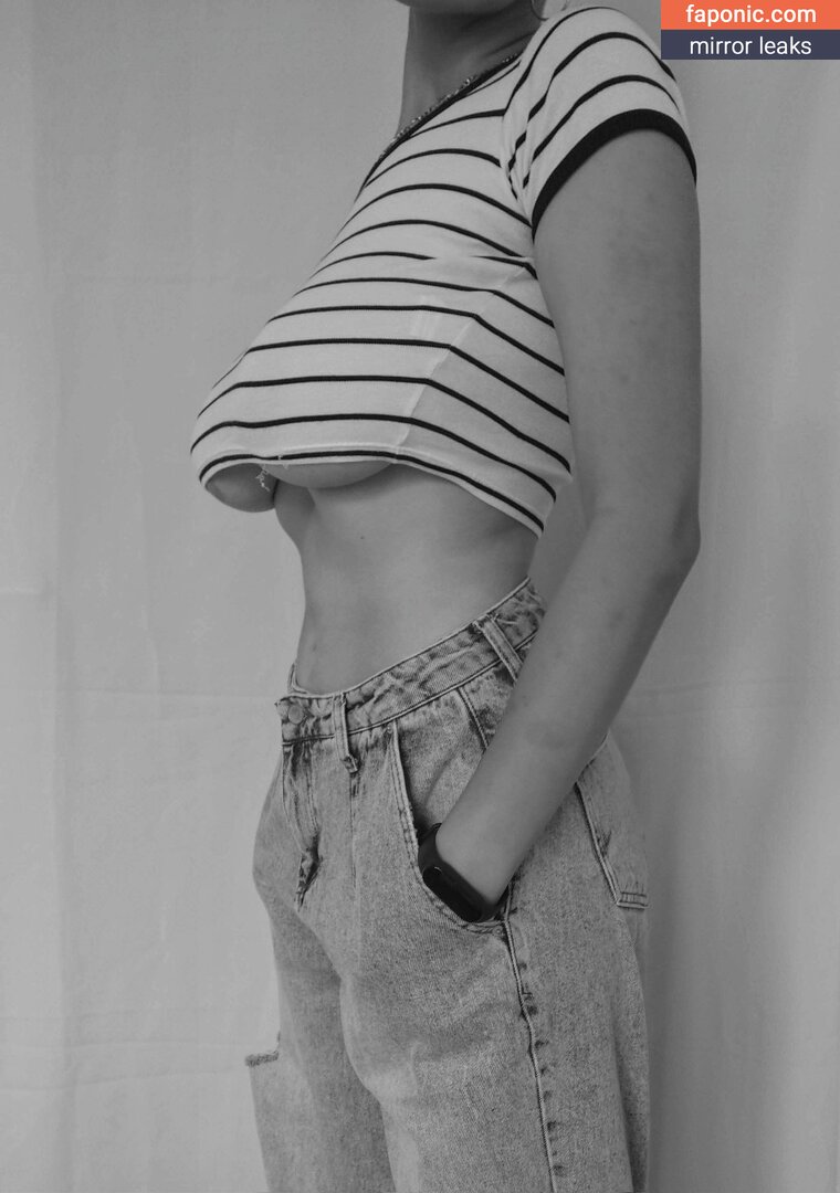 mini__pi_g nude leaks Photo #3
