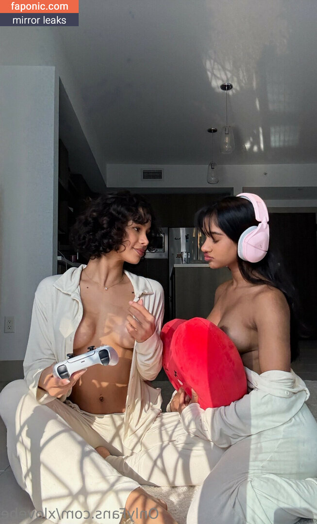 Queenmilian nude leaks Photo #4