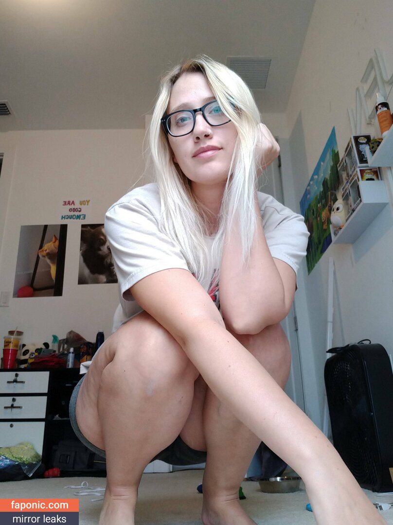 Jenbear92 nude leaks Photo #7