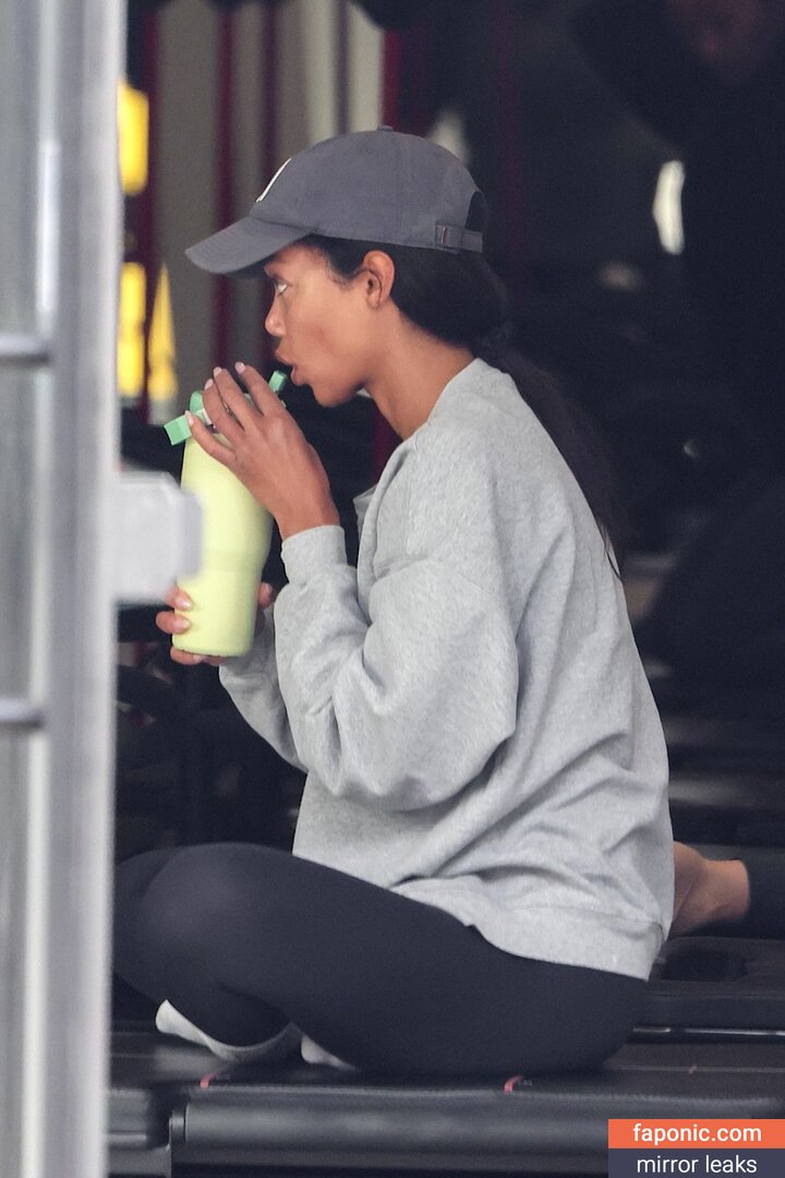 Laura Harrier nude leaks Photo #16