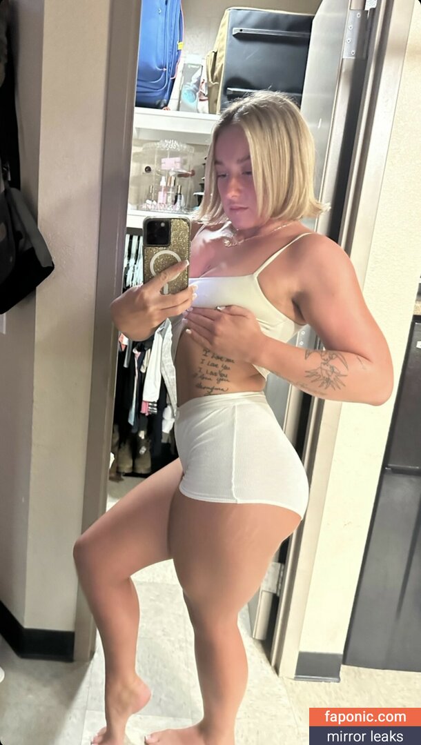 Kendall Pounders nude leaks Photo #15