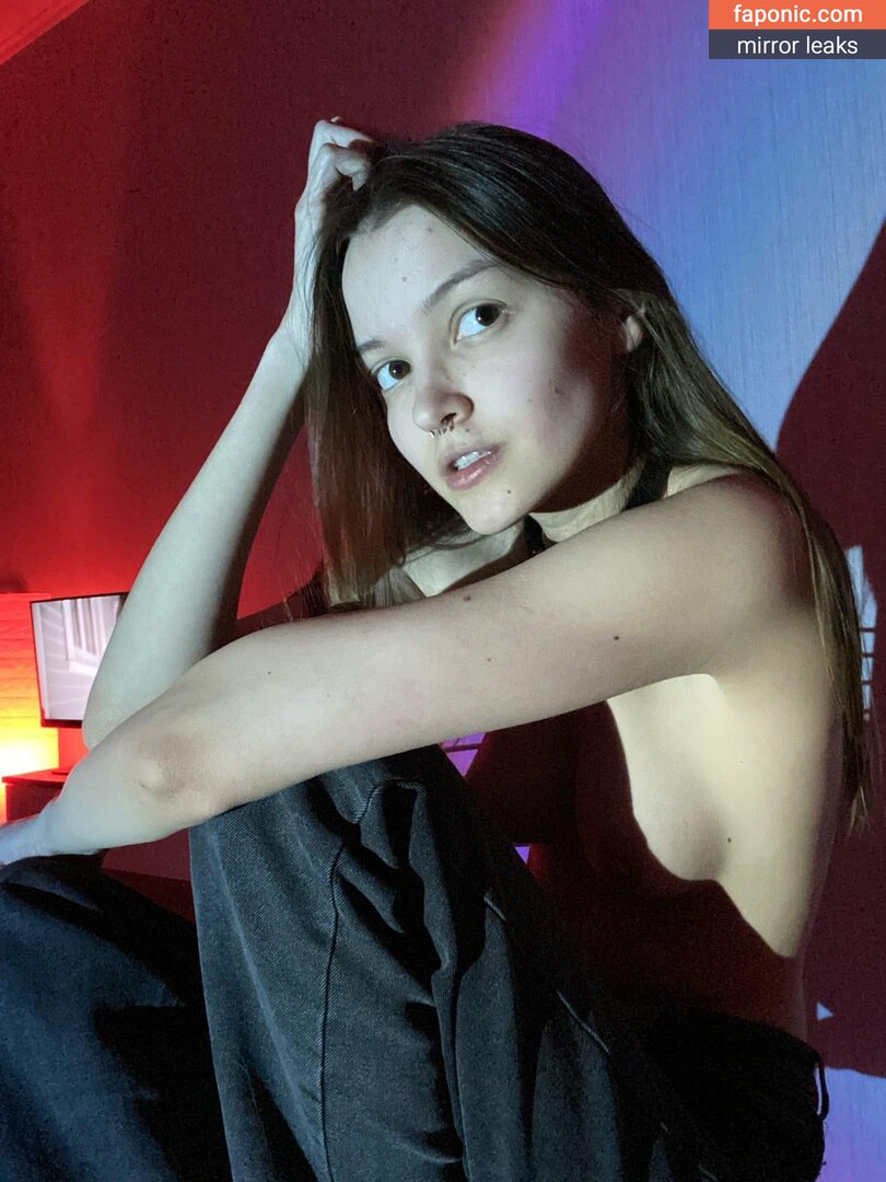 Existencee nude leaks Photo #10