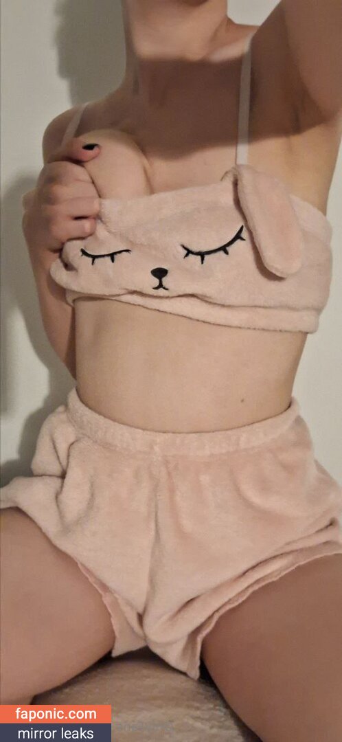 aria.babyyy / moreariasix