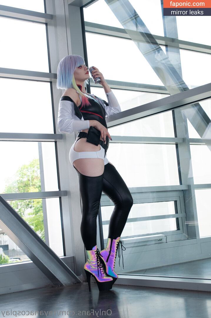 rayanacosplay / rayanalamperouge